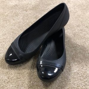 Crocs slide on cap toe ballet flats 10